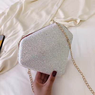 Small fragrance simple wild diamond bag female personality sequins shoulder Messenger bag 2019 tide Korean fashion chain bag
Small fragrance simple wild diamond bag female personality sequins shoulder Messenger bag 2019 tide Korean fashion chain bag