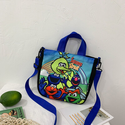 Cute cartoon wild shoulder messenger bag female 2019 new casual fashion ugly cute Sesame Street portable canvas bag
Cute cartoon wild shoulder messenger bag female 2019 new casual fashion ugly cute Sesame Street portable canvas bag