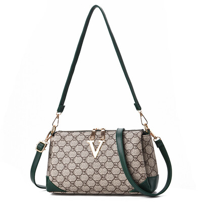 2019 spring new Korean fashion cool womens bag Messenger bag simple shoulder diagonal bag
2019 spring new Korean fashion cool womens bag Messenger bag simple shoulder diagonal bag