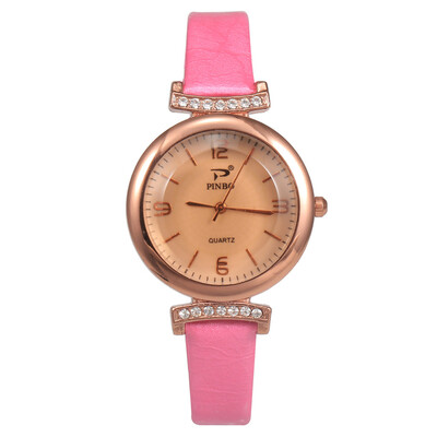 Casual Women Watches Rhinestone Scale Dial Ladies Quartz Wristwatch Elegant Leather Strap Sport Clock Gift Montre Femme
Casual Women Watches Rhinestone Scale Dial Ladies Quartz Wristwatch Elegant Leather Strap Sport Clock Gift Montre Femme