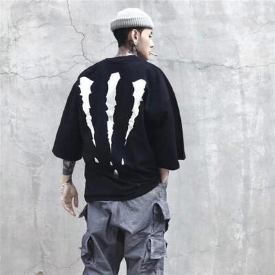 Tide Brand Short-sleeved Men 2018 Early Spring New Half-sleeve Plug-in Loose Oversized Student Hip-hop Trend T-shirt
Tide Brand Short-sleeved Men 2018 Early Spring New Half-sleeve Plug-in Loose Oversized Student Hip-hop Trend T-shirt
