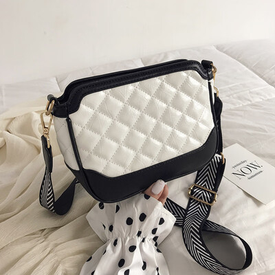 Summer small fresh bag female 2019 new Korean fashion hit color wild wide shoulder strap shoulder slung small square bag
Summer small fresh bag female 2019 new Korean fashion hit color wild wide shoulder strap shoulder slung small square bag