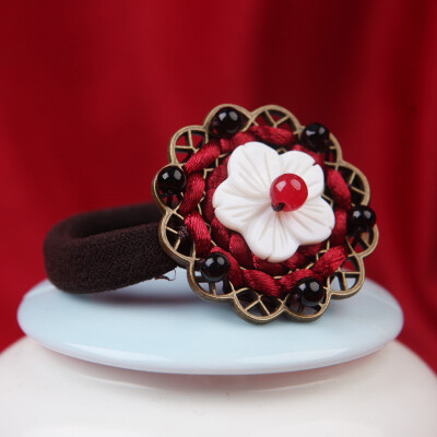 Fashion jewelry retro headdress antique hair accessories hair rope head rope rubber band personality hair ring
Fashion jewelry retro headdress antique hair accessories hair rope head rope rubber band personality hair ring