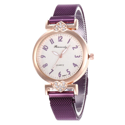 Digital heart-shaped diamonds English watch fashion new magnet magnet strap ladies watch
Digital heart-shaped diamonds English watch fashion new magnet magnet strap ladies watch
