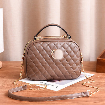 Small bag female 2019 spring&summer new cool womens bag Korean version of the fresh fashion single shoulder Messenger bag
Small bag female 2019 spring&summer new cool womens bag Korean version of the fresh fashion single shoulder Messenger bag