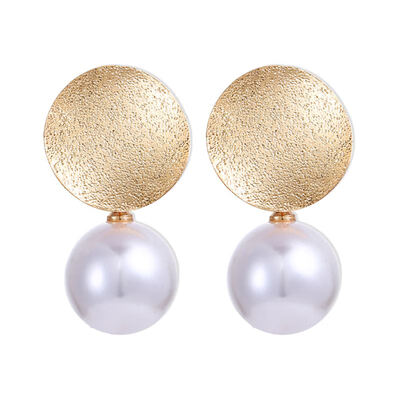 EK521 Pearl Drop Earring for Women Geometric Gold Color Metal Earring Statement Jewelry ZA Women Valentines Day Gift Wedding
EK521 Pearl Drop Earring for Women Geometric Gold Color Metal Earring Statement Jewelry ZA Women Valentines Day Gift Wedding