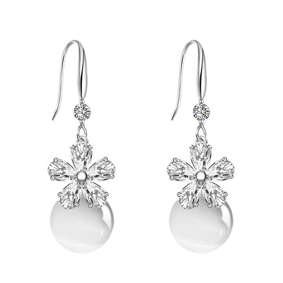 Fashion earrings crystal earrings opal earrings Japanese&Korean style temperament earrings trend earrings
Fashion earrings crystal earrings opal earrings Japanese&Korean style temperament earrings trend earrings