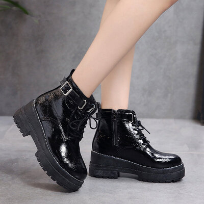 Korean version of thick bottom Martins womens light patent leather short boots belt buckle lace-up womens shoes 2018 autumn wate
Korean version of thick bottom Martins womens light patent leather short boots belt buckle lace-up womens shoes 2018 autumn wate