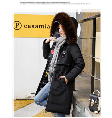 The 2018 new down cotton-padded jacket looks thin&long with a thick coat with a large fur collar on both sides
The 2018 new down cotton-padded jacket looks thin&long with a thick coat with a large fur collar on both sides