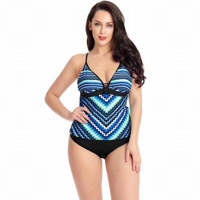 Tube top sling fish scale print with chest pad without steel support triangle split swimsuit
Tube top sling fish scale print with chest pad without steel support triangle split swimsuit