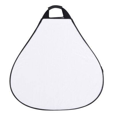 Andoer 30"76cm Portable Handheld Triangle Collapsible 5in1 Multi Reflector with GoldSliverWhiteBlackTranslucent Colors for Ph
Andoer 30"76cm Portable Handheld Triangle Collapsible 5in1 Multi Reflector with GoldSliverWhiteBlackTranslucent Colors for Ph