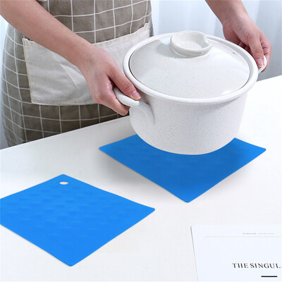 Toponeto Silicone Non-Slip Mat Bowl Coaster Square Table Placemat Kitchen Anti-hot Pad
Toponeto Silicone Non-Slip Mat Bowl Coaster Square Table Placemat Kitchen Anti-hot Pad