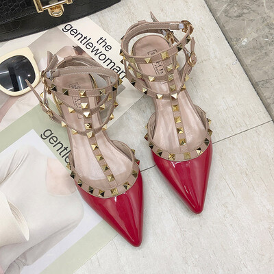 2019 new net red pointed heel rivet flat heel Baotou sandals thick heel willow nail wedding shoes pregnant women short heel shoes
2019 new net red pointed heel rivet flat heel Baotou sandals thick heel willow nail wedding shoes pregnant women short heel shoes