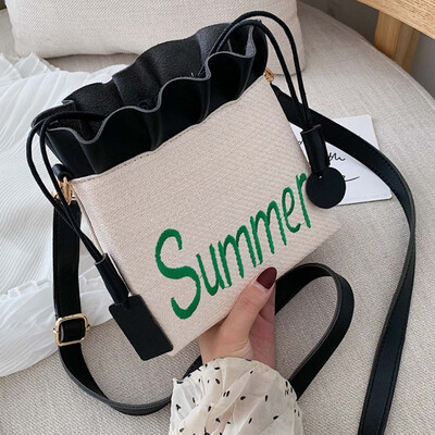 Tailored Womens Fashion Woven Diagonal Shoulder Bag Bundle Pocket Handbag Solid Color
Tailored Womens Fashion Woven Diagonal Shoulder Bag Bundle Pocket Handbag Solid Color