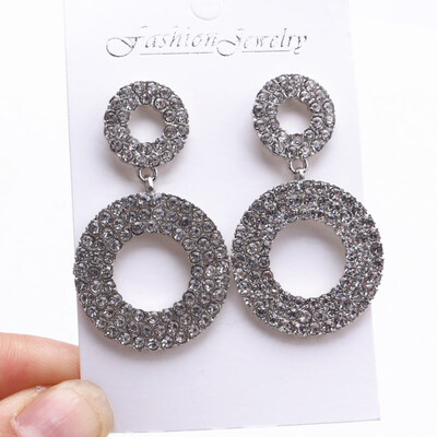 EK154 European Brand Rhinestone Earring Fashion Big Round Bling Brincos Double Circle Hoop Earrings Elegant Women Party Jewelry
EK154 European Brand Rhinestone Earring Fashion Big Round Bling Brincos Double Circle Hoop Earrings Elegant Women Party Jewelry