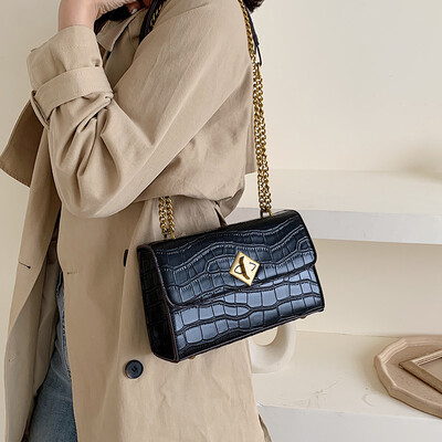 Retro small square bag female bag 2019 new fashion chain bag Korean version of the texture casual shoulder shoulder squat bag
Retro small square bag female bag 2019 new fashion chain bag Korean version of the texture casual shoulder shoulder squat bag