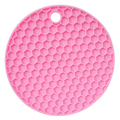 Toponeto Multifunctional Silicone Honeycomb Pad Silicone Foldable Non-slip Placemat Mat
Toponeto Multifunctional Silicone Honeycomb Pad Silicone Foldable Non-slip Placemat Mat