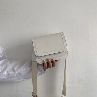 Sen temperament contrast color small square bag 2019 new wave fashion casual Messenger bag chic wild broadband shoulder bag
Sen temperament contrast color small square bag 2019 new wave fashion casual Messenger bag chic wild broadband shoulder bag