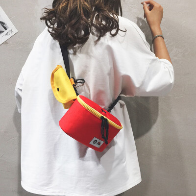 Net red bag female new 2019 fashion sports chest bag female tide Korean version of the texture ins pockets wild small bag
Net red bag female new 2019 fashion sports chest bag female tide Korean version of the texture ins pockets wild small bag