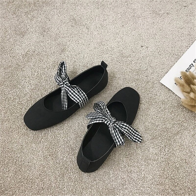 Ballet shoes women bow flat shoes summer square head shallow mouth shoes fairy wind gentle shoes
Ballet shoes women bow flat shoes summer square head shallow mouth shoes fairy wind gentle shoes