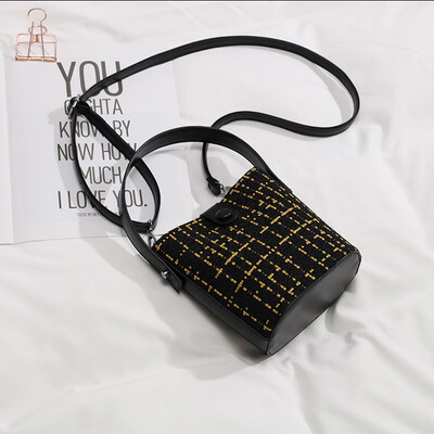 Retro tweed bag ins advanced foreign-style womens bag new 2019 color bucket bag shoulder Messenger bag
Retro tweed bag ins advanced foreign-style womens bag new 2019 color bucket bag shoulder Messenger bag