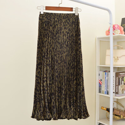 Autumn Womens Mid Skirt Fashion Hong Kong Retro Skirt Sexy Leopard Lady high Waist Loose Skirt 
Autumn Womens Mid Skirt Fashion Hong Kong Retro Skirt Sexy Leopard Lady high Waist Loose Skirt