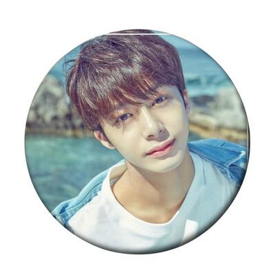 Kpop Monsta Real Photo Same Heel Tin Plate Badge Brooch Cute Cartoon Brooch Bag Pendant Boys Girls Accessories Hot Gift for Fans
Kpop Monsta Real Photo Same Heel Tin Plate Badge Brooch Cute Cartoon Brooch Bag Pendant Boys Girls Accessories Hot Gift for Fans