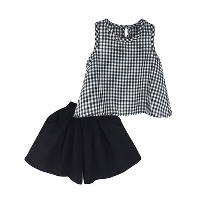 Fashion Kids Baby Girl Sunsuit Clothes Sets Toddler Girls Summer Plaid Vest TopsLoose Wide Leg Shorts Suits Casual Sets
Fashion Kids Baby Girl Sunsuit Clothes Sets Toddler Girls Summer Plaid Vest TopsLoose Wide Leg Shorts Suits Casual Sets