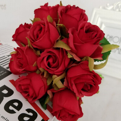 New Silk Artificial Rose Bouquets Royal Flowers Champagne House Wedding Party Decorations
New Silk Artificial Rose Bouquets Royal Flowers Champagne House Wedding Party Decorations