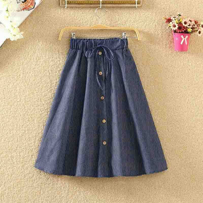 Fashion Women Skirt Vintage Retro High Waist Pleated Midi Skirt Denim Single Breasted Skirt
Fashion Women Skirt Vintage Retro High Waist Pleated Midi Skirt Denim Single Breasted Skirt