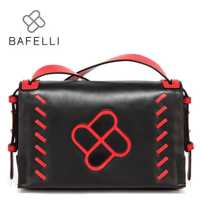 BAFELLI genuine leather shoulder bag autumn and winter new arrival crossbody bag vintage weave postman bag red black womens bag
BAFELLI genuine leather shoulder bag autumn and winter new arrival crossbody bag vintage weave postman bag red black womens bag
