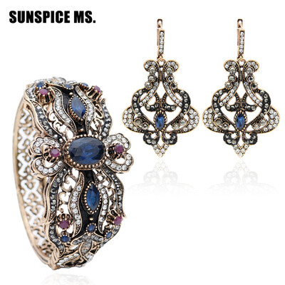 Vintage Turkish Women Flower Love Bangle Cuff Long Hook Dangle Earrings Antique Gold Color India Resin Wedding Jewelry Sets Gift
Vintage Turkish Women Flower Love Bangle Cuff Long Hook Dangle Earrings Antique Gold Color India Resin Wedding Jewelry Sets Gift