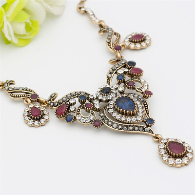 Gorgeous Turkish Women Flower Vintage Necklace Antique Gold Color Water Drop Resin Neckalce Jewelry India Bohemia Wedding Bijoux
Gorgeous Turkish Women Flower Vintage Necklace Antique Gold Color Water Drop Resin Neckalce Jewelry India Bohemia Wedding Bijoux