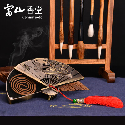 Taiwan Fushan Xiangtang fan-shaped incense burner agarwood sandalwood incense coil incense incense coil incense burner bronze qin word incense burner
Taiwan Fushan Xiangtang fan-shaped incense burner agarwood sandalwood incense coil incense incense coil incense burner bronze qin word incense burner