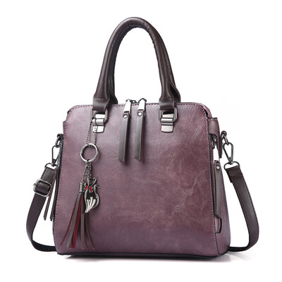 SGARR Women Tote Большая вместимость PU кожаные дамы наплечные сумки Высокое качество Женские сумки Знаменитые женские сумочки для женщин
SGARR Women Tote Большая вместимость PU кожаные дамы наплечные сумки Высокое качество Женские сумки Знаменитые женские сумочки для женщин