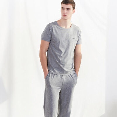 Little nurse pajamas home service men&women can wear short-sleeved home service in summer ZST007 loose gray XXL 180110
Little nurse pajamas home service men&women can wear short-sleeved home service in summer ZST007 loose gray XXL 180110