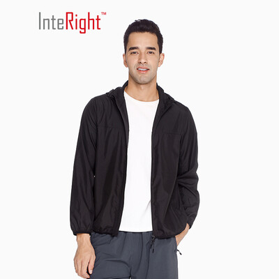 INTERIGHT outdoor skin clothing men&women models light waterproof breathable windbreaker black male
INTERIGHT outdoor skin clothing men&women models light waterproof breathable windbreaker black male