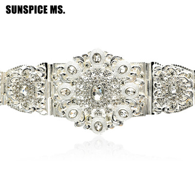 Elegent Round Crystal Waist Chain Metal Belt Adjustable Length Body Jewelry India Nigeria Wedding Hollow Flower Belly Chain Gift
Elegent Round Crystal Waist Chain Metal Belt Adjustable Length Body Jewelry India Nigeria Wedding Hollow Flower Belly Chain Gift