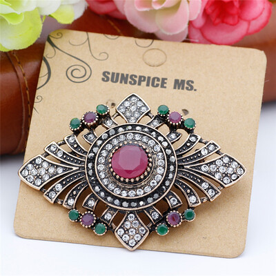 Hot Vintage Turkish Women Flower Resin Antique Brooch Ethnic Retro Rhinestone Corsage Jewelry Indian Bohemia Hijab Lapel Pins
Hot Vintage Turkish Women Flower Resin Antique Brooch Ethnic Retro Rhinestone Corsage Jewelry Indian Bohemia Hijab Lapel Pins