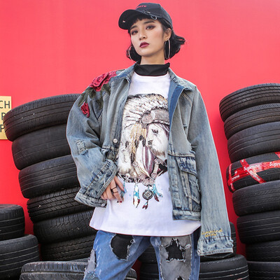 2018 Spring Fashion Tide Embroidered Floral Denim Jacket Slim Denim Retro Ladies Jacket for Girls
2018 Spring Fashion Tide Embroidered Floral Denim Jacket Slim Denim Retro Ladies Jacket for Girls
