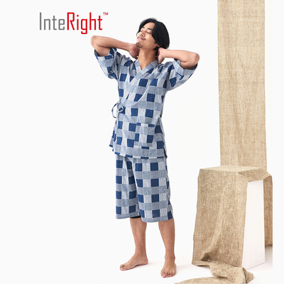 INTERIGHT home service mens cotton double-layer gauze breathable Japanese home short robe blue 
INTERIGHT home service mens cotton double-layer gauze breathable Japanese home short robe blue