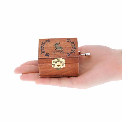 Retro Wooden Musical Box Hand Crank Music Box Exquisite Workmanship 4 Patterns for Option
Retro Wooden Musical Box Hand Crank Music Box Exquisite Workmanship 4 Patterns for Option