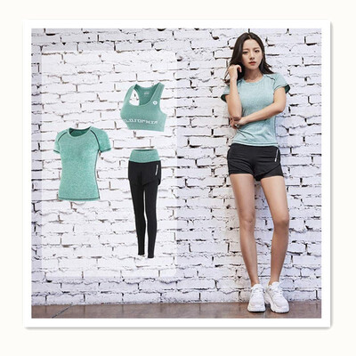 2018 new summer yoga clothes quick-drying clothes morning run professional gym running loose sports suit
2018 new summer yoga clothes quick-drying clothes morning run professional gym running loose sports suit