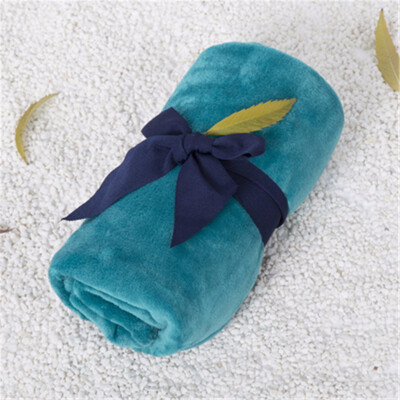 Solid Color Velvet Small Size Blanket Soft&Skin-Kindly Warm All Season Use Flannel Blanket Office Napping Blanket 70x100cm
Solid Color Velvet Small Size Blanket Soft&Skin-Kindly Warm All Season Use Flannel Blanket Office Napping Blanket 70x100cm
