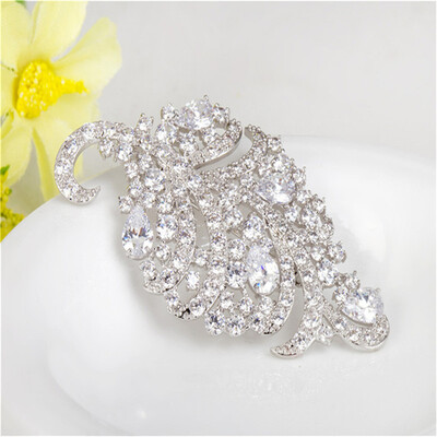 Aiyaya Platinum Plated Leaf Waterdrop High Quality Cubic Zircon Hollow Brooches Bling 4 Colors to Choose
Aiyaya Platinum Plated Leaf Waterdrop High Quality Cubic Zircon Hollow Brooches Bling 4 Colors to Choose