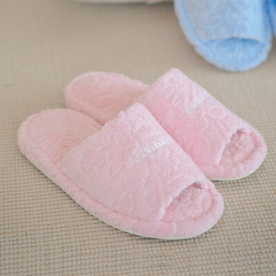 Diverse House TAYOHYA Garden Rose Towel Slippers Men&Women Indoor Floor Slippers Anti-skid Mute Couple Slippers TB1136
Diverse House TAYOHYA Garden Rose Towel Slippers Men&Women Indoor Floor Slippers Anti-skid Mute Couple Slippers TB1136