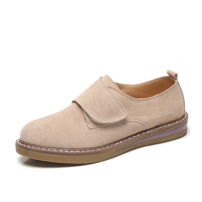 2018 autumn new small leather shoes womens shoes retro tide Korean version of a foot pedal lazy wild music loafers
2018 autumn new small leather shoes womens shoes retro tide Korean version of a foot pedal lazy wild music loafers