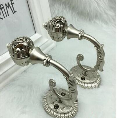 2pcs European hollow Crystal Ball curtain holder Wall TieBack Hanger hook Curtain Accessories home decor
2pcs European hollow Crystal Ball curtain holder Wall TieBack Hanger hook Curtain Accessories home decor
