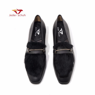Jeder Schuh Mens Loafers Design of horse hair with gold metal parts Banquet&wedding shoes Driving Shoes Boat Shoes for Men
Jeder Schuh Mens Loafers Design of horse hair with gold metal parts Banquet&wedding shoes Driving Shoes Boat Shoes for Men
