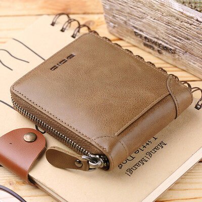 Dede DiDe mens wallet mens first layer cowhide retro short wallet zipper driving license set multi-function card package DQ721 oil wax black
Dede DiDe mens wallet mens first layer cowhide retro short wallet zipper driving license set multi-function card package DQ721 oil wax black